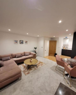 1 Bed Flat In A Central Location Strood Rochester